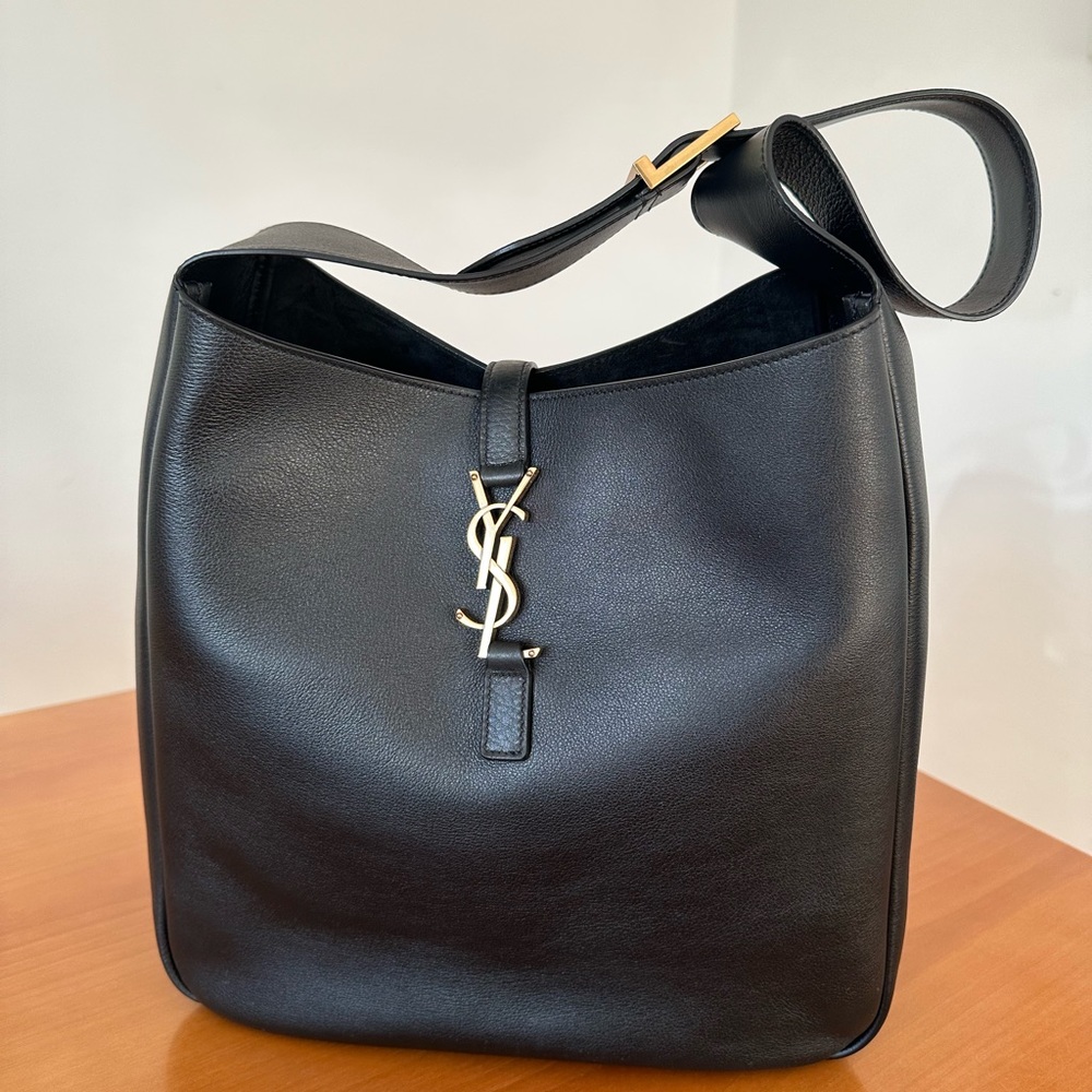 Saint Laurent le 5 a 7 supple large shopper